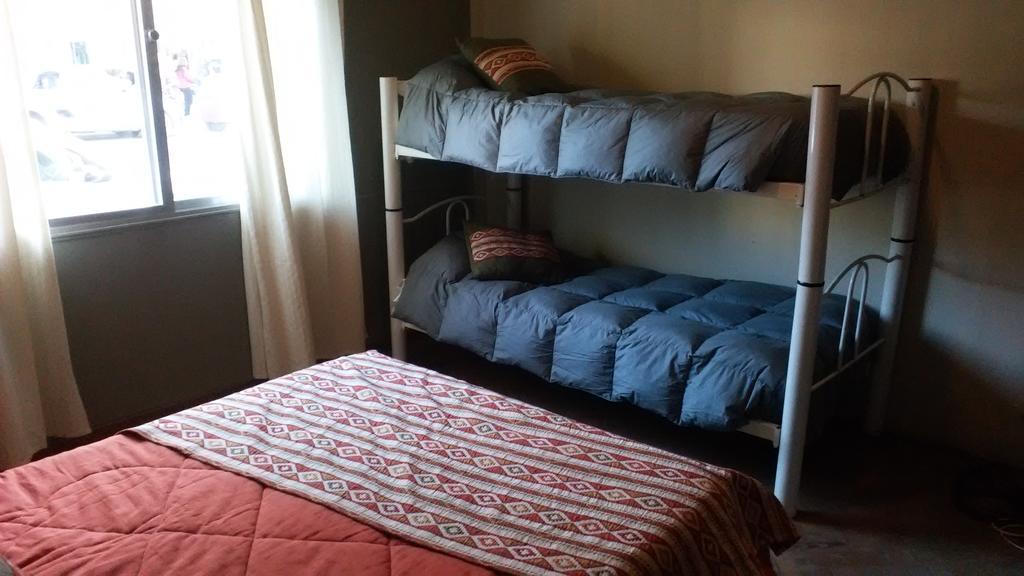 Loica Hostel بويرتو مادرين المظهر الخارجي الصورة